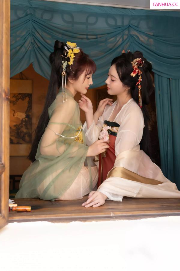   [XiuRen]高清写真图 2025.04.29 No.10223 陆萱萱 性感古装第23张图片